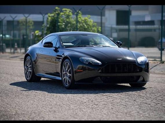 ASTON MARTIN V8 VANTAGE 2015 SCFEKBAL6FGC19747 image
